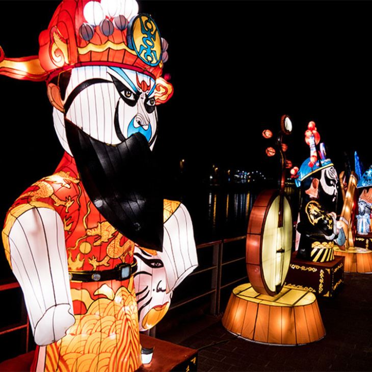 Christmas Decoration Silk Lantern Show